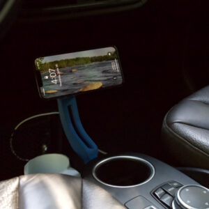 BMW i3 iPhone accessory for MagSafe mount