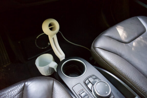 BMW i3 iPhone accessory for MagSafe mount - Image 11
