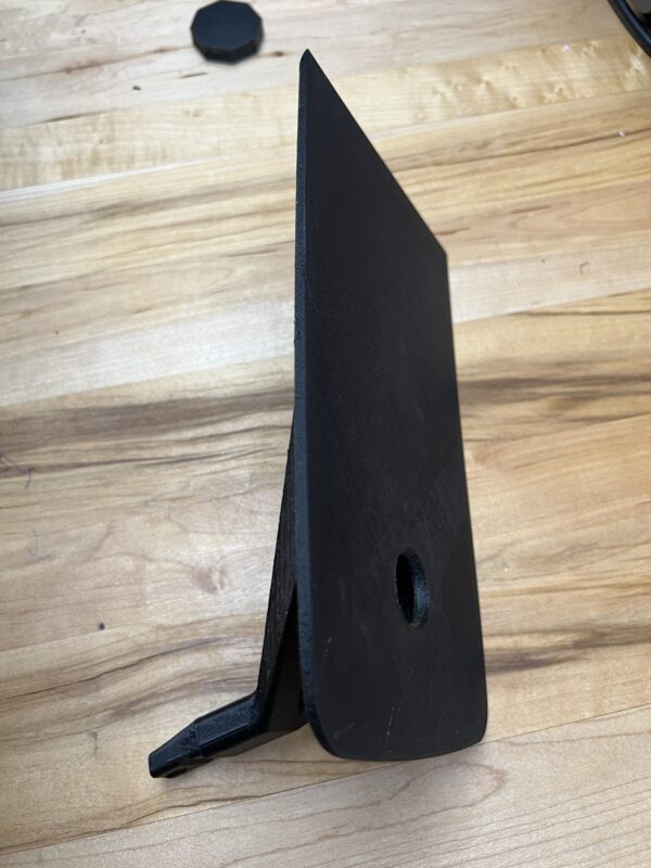 BMW i3 accessory that creates a hidden compartment and shelf under the armrest - Image 6